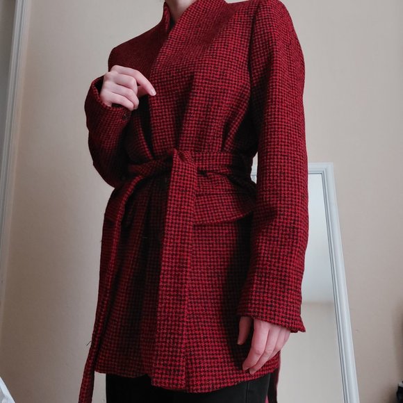 NWTs Mango Chic and Elegant Blazer Houndstooth Wool - Blend, Size 6 - Picture 3 of 6